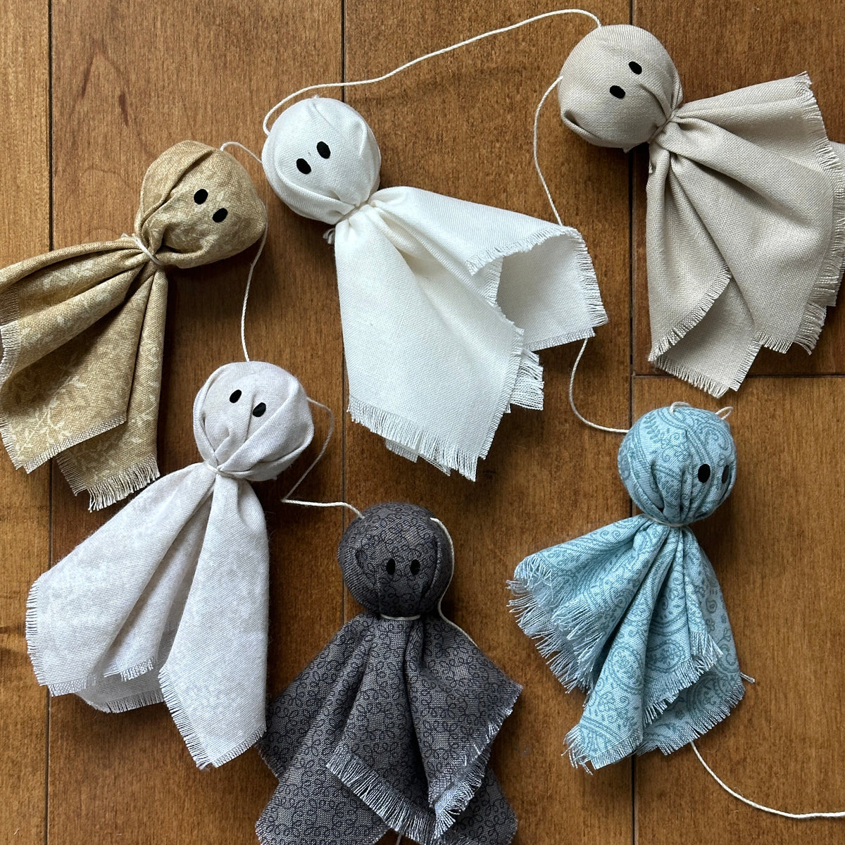 Ghostie Garland Craft Kit
